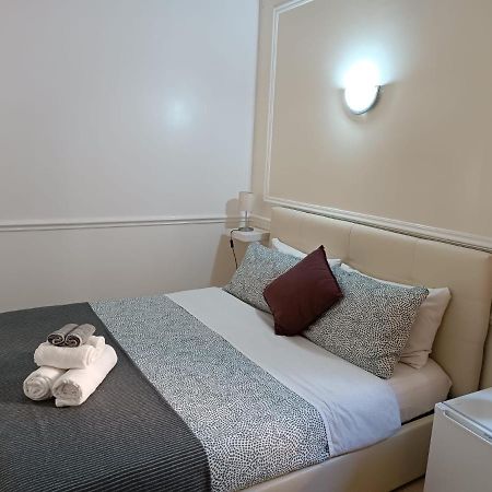 רומא Navona Private Rooms Bnb מראה חיצוני תמונה